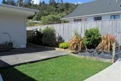 Photo of property in 68 Tawhai Street, Stokes Valley, Lower Hutt, 5019