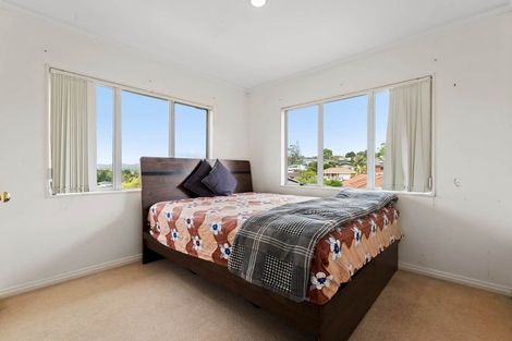 Photo of property in 18 Vintage Drive, Henderson, Auckland, 0612