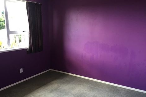 Photo of property in 20 Zingaro Place, Massey, Auckland, 0614