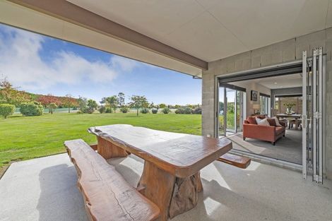 Photo of property in 39 Thorndon Close, Kirwee, Darfield, 7571