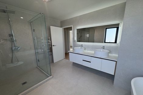 Photo of property in 140 Ninth View Avenue, Beachlands, Auckland, 2018