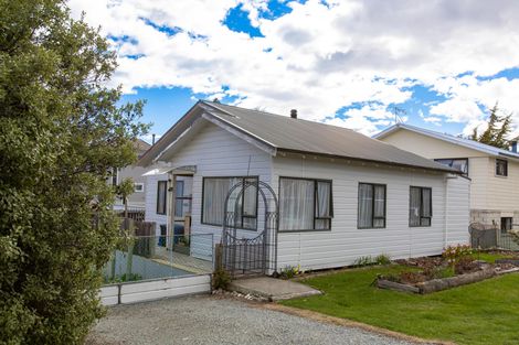 Photo of property in 31 Murray Place, Lake Tekapo, 7999