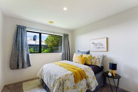 Photo of property in 7 Mahia Lane, Waikanae, 5036