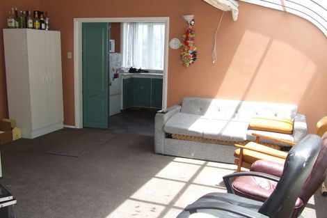 Photo of property in 19 Alexandra Road, Roseneath, Wellington, 6021