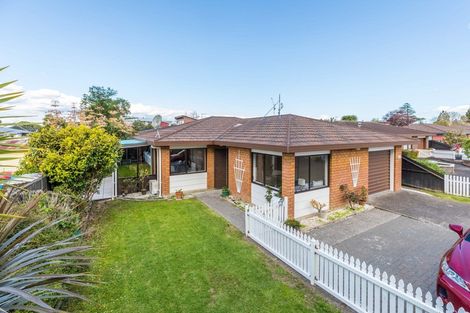 Photo of property in 7/39 Swanson Road, Henderson, Auckland, 0610