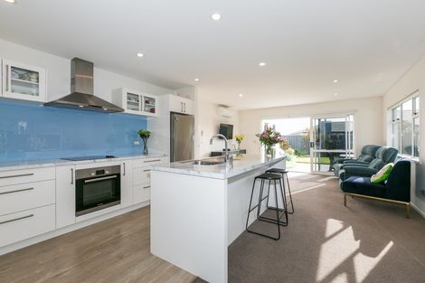 Photo of property in 5 Waitaki Way, Poraiti, Napier, 4112