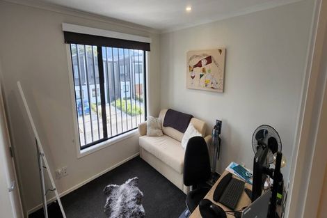 Photo of property in 11 Josland Lane, Wallaceville, Upper Hutt, 5018