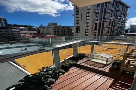 Photo of property in Pinnacle Apartments, E706/160 Victoria Street, Te Aro, Wellington, 6011