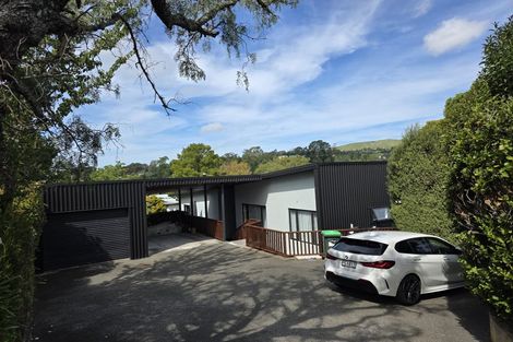 Photo of property in 17 Tauroa Road, Havelock North, 4130