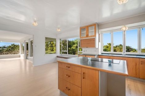 Photo of property in 3 Frost Road, Leigh, Warkworth, 0985