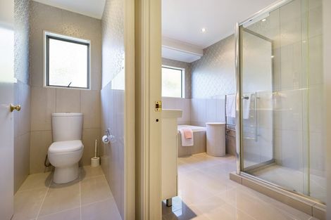 Photo of property in 22 Harper Street, Chatswood, Auckland, 0626