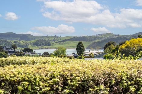 Photo of property in 10 Mahana Place, Raglan, 3225