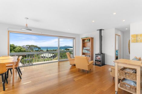 Photo of property in 25 Saint Anne Road, Waipu, 0582