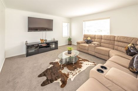 Photo of property in 30 Longbeach Drive, Castlecliff, Whanganui, 4501