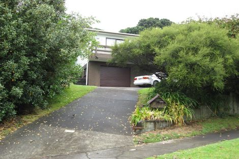Photo of property in 2 Kanohi Terrace, Mangere Bridge, Auckland, 2022