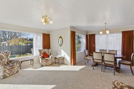 Photo of property in 2 Gabriel Street, Raumati Beach, Paraparaumu, 5032