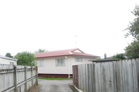 Photo of property in 1/62 Walworth Avenue, Pakuranga Heights, Auckland, 2010