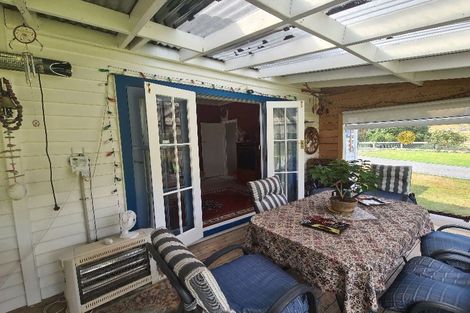 Photo of property in 347 Waitohu Valley Road, Otaki, 5583