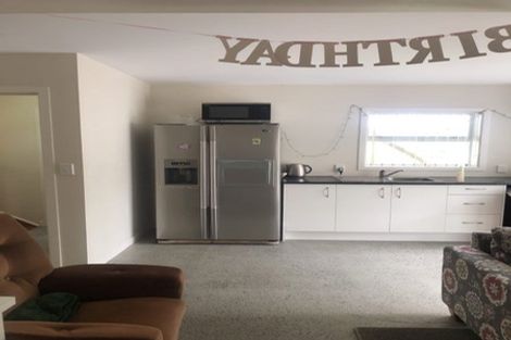 Photo of property in 168 Glengarry Road, Glen Eden, Auckland, 0602