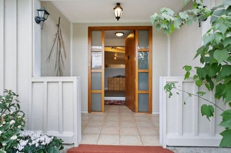 Photo of property in 263 Shakespeare Street, Leamington, Cambridge, 3432