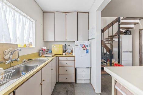 Photo of property in 47 Howe Street, North Dunedin, Dunedin, 9016