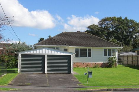 Photo of property in 1 Beach Road, Te Atatu Peninsula, Auckland, 0610