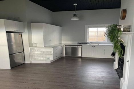 Photo of property in 239 Ruahine Street, Roslyn, Palmerston North, 4414