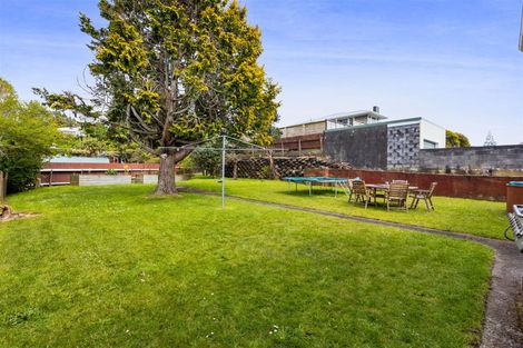 Photo of property in 6 Pembroke Street, Westown, New Plymouth, 4310