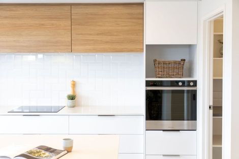 Photo of property in 4 Rotomanu Place, Pyes Pa, Tauranga, 3112