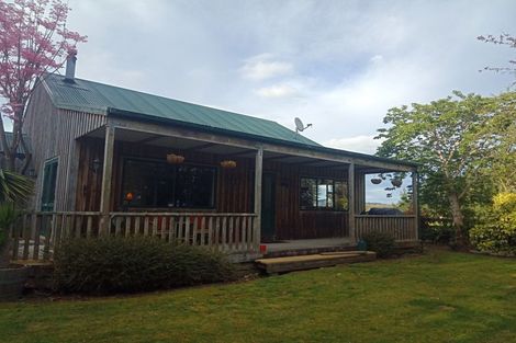 Photo of property in 358 Kimberley Road, Levin, 5571