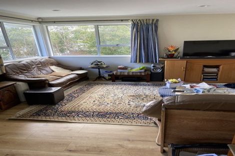 Photo of property in 13 Kerria Place, Sunnynook, Auckland, 0620