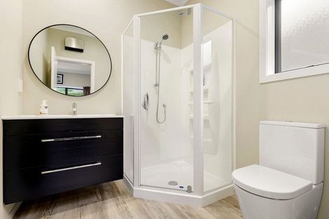 Photo of property in 17 Gifford Grove, Churton Park, Wellington, 6037