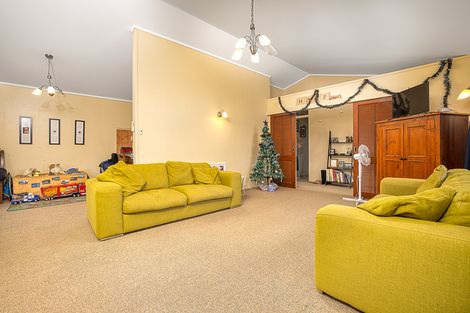 Photo of property in 235 Tui Crescent, Te Awamutu, 3800