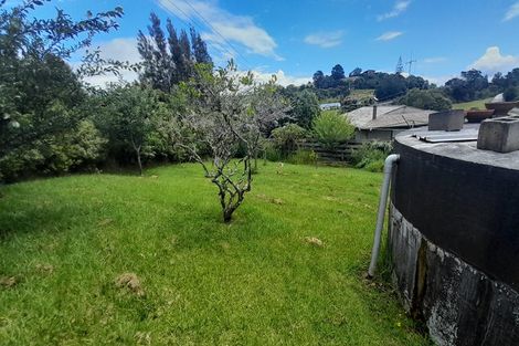 Photo of property in 31 Powells Road, Cable Bay, 0420