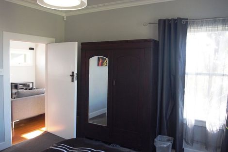 Photo of property in 140 Titirangi Road, New Lynn, Auckland, 0600