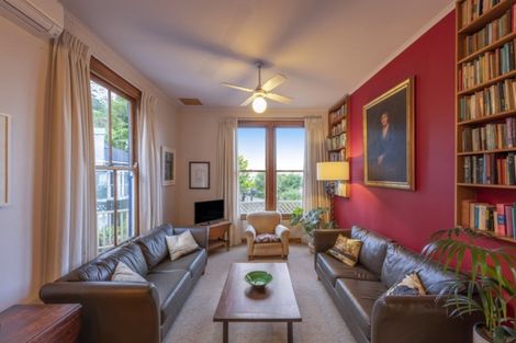 Photo of property in 348 The Terrace, Te Aro, Wellington, 6011