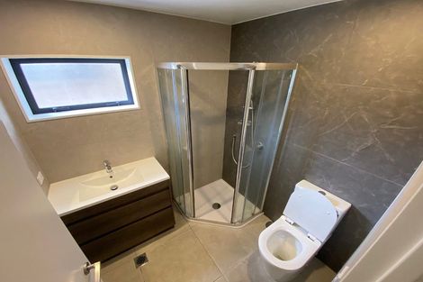 Photo of property in 1/7g Newelm Lane, Flat Bush, Auckland, 2019