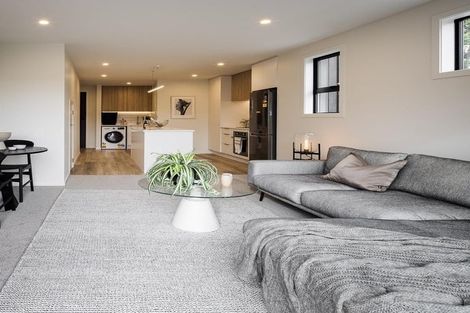 Photo of property in 1/90 Oxford Terrace, Epuni, Lower Hutt, 5011