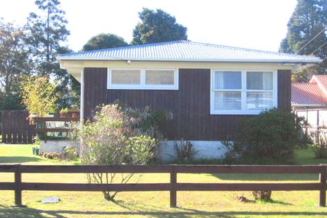 Photo of property in 27 Alma Crescent, Papakura, 2110