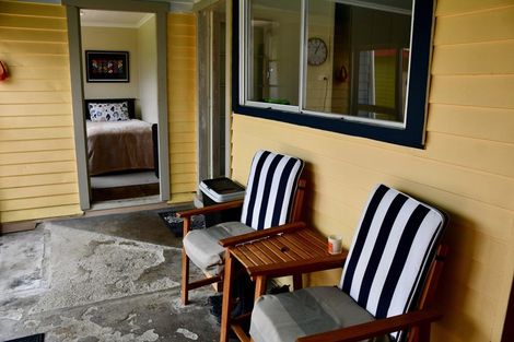 Photo of property in 13 Wharf Road, Karamea, 7893