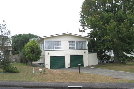 Photo of property in 16 Marywil Crescent, Hillcrest, Auckland, 0627