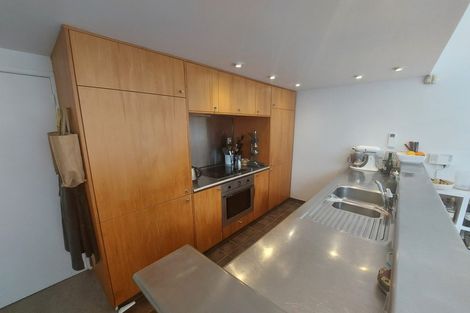 Photo of property in 74 Wallace Street, Mount Cook, Wellington, 6021