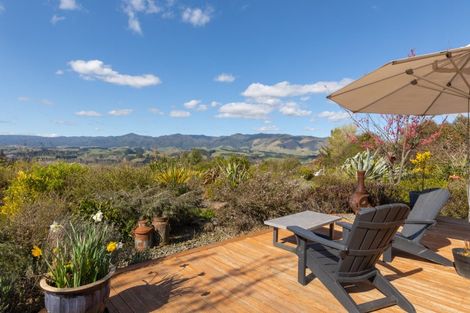 Photo of property in 1195d Pohangina Road, Pohangina, Ashhurst, 4884