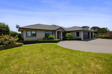 Photo of property in 3 Larlin Heights, Hawera, 4675