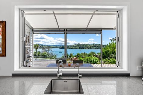 Photo of property in 1248 Sandspit Road, Sandspit, Warkworth, 0982