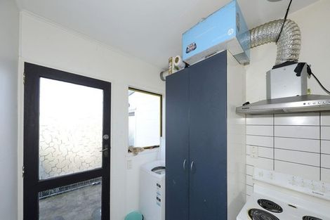 Photo of property in 2/43 Brockworth Place, Riccarton, Christchurch, 8011