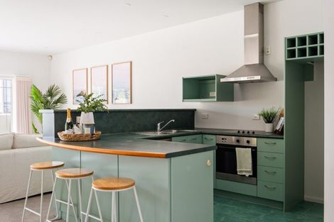 Photo of property in Harbour View, 21/100 Customhouse Street, Gisborne, 4010