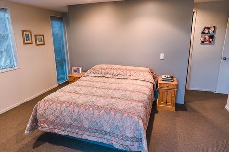 Photo of property in 14 Pentonville Close, Westmorland, Christchurch, 8025