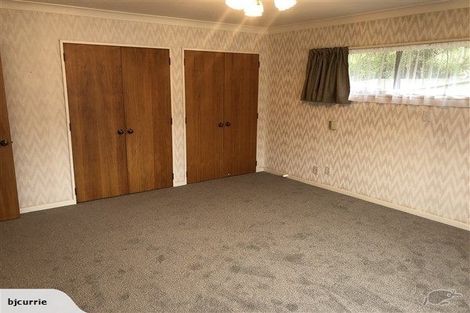 Photo of property in 32 Langston Avenue, Palmerston North, 4414