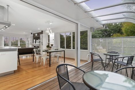 Photo of property in 16 Tainui Street, Frankton, Hamilton, 3204